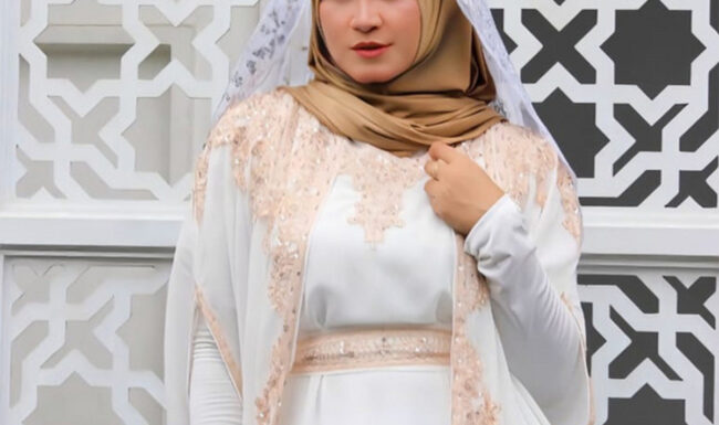 Velline Ayu - Nagaswara Artist Profile