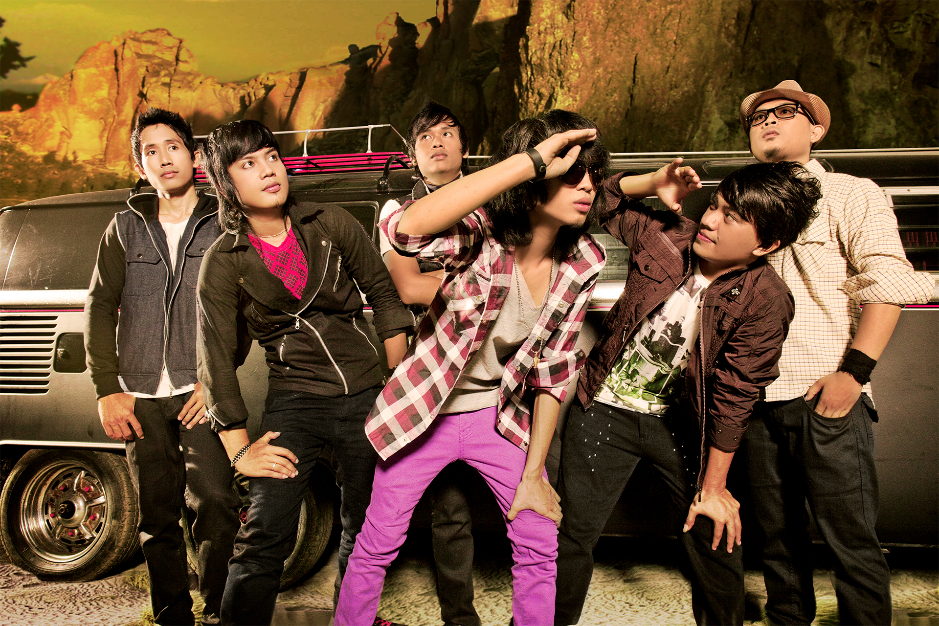 Vernandez Artwork Gallery